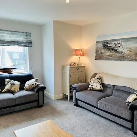 7 Knightshaven Village, Valentia Island * Dungeagan